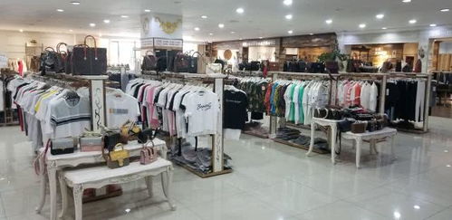 合肥服裝工廠店T恤10元一件，是噱頭還是真營銷？小編親歷為你揭秘