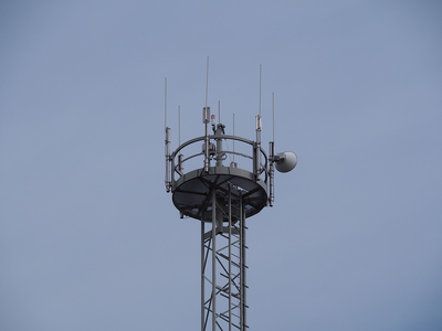 建在小區(qū)里的5G基站，對人體影響究竟有多大？
